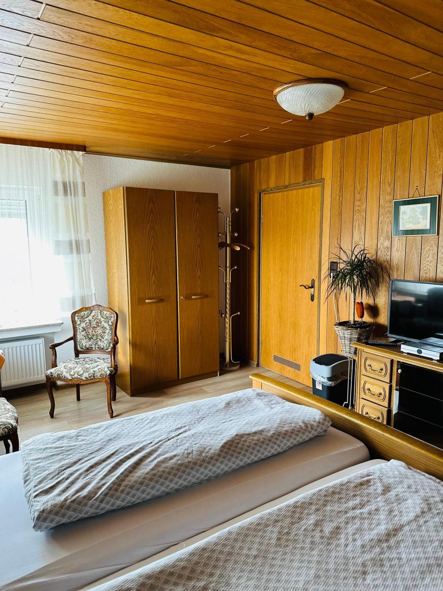 Haus Zum Noeckel Hotel Schalksmuhle Bagian luar foto